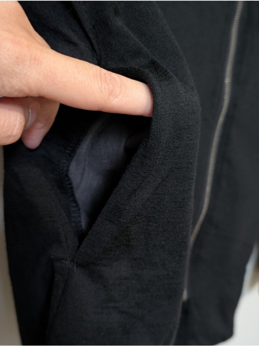 Ibex Freya Full-Zip Merino Wool Black Cardigan Women's M Cowl Neck Pockets - Picture 5 of 10